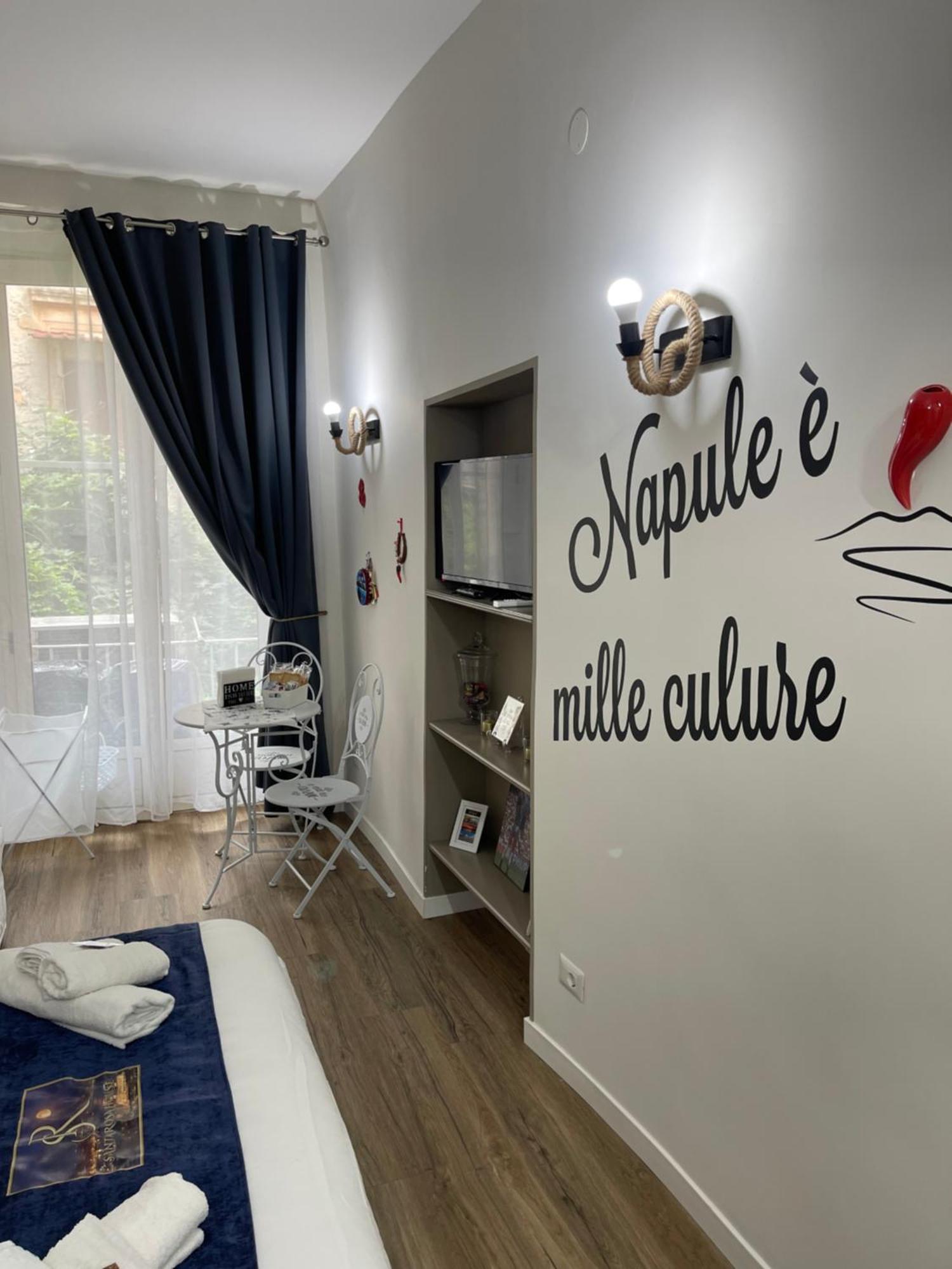 Santa Rosa House Naples